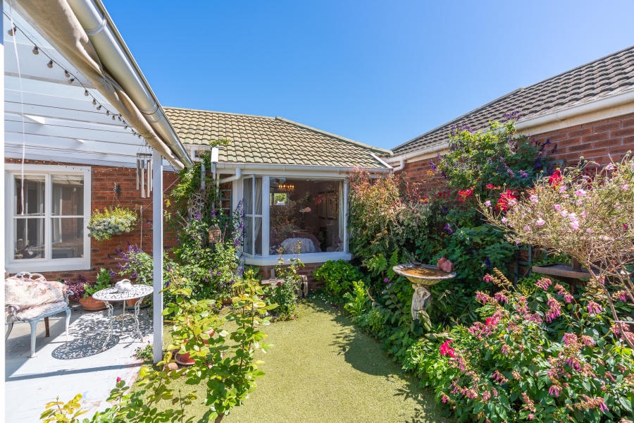 3 Bedroom Property for Sale in Pinelands Western Cape